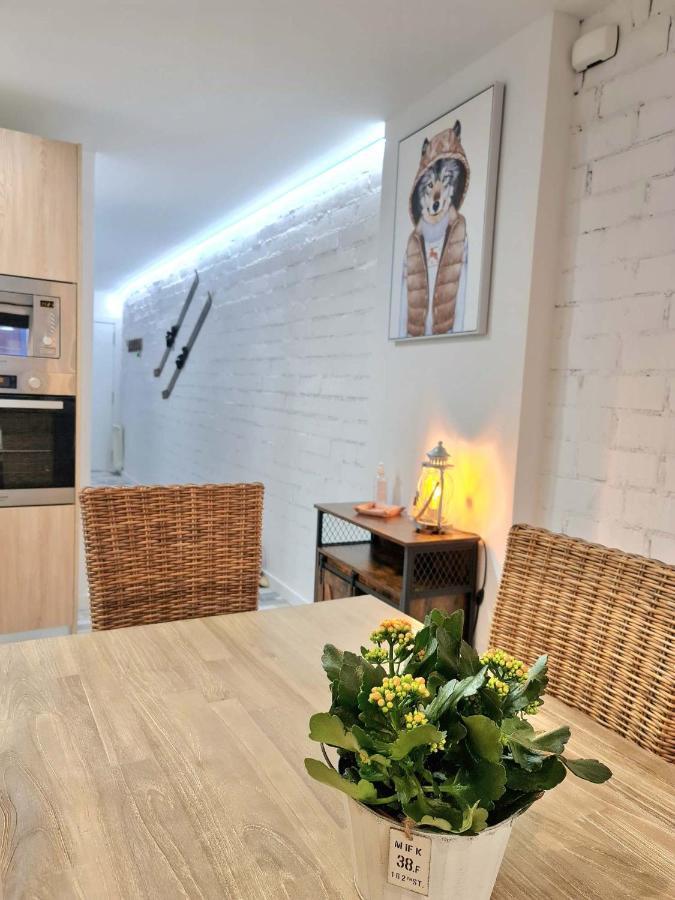 Precioso apartamento en Puigcerdà Apartamento Exterior foto